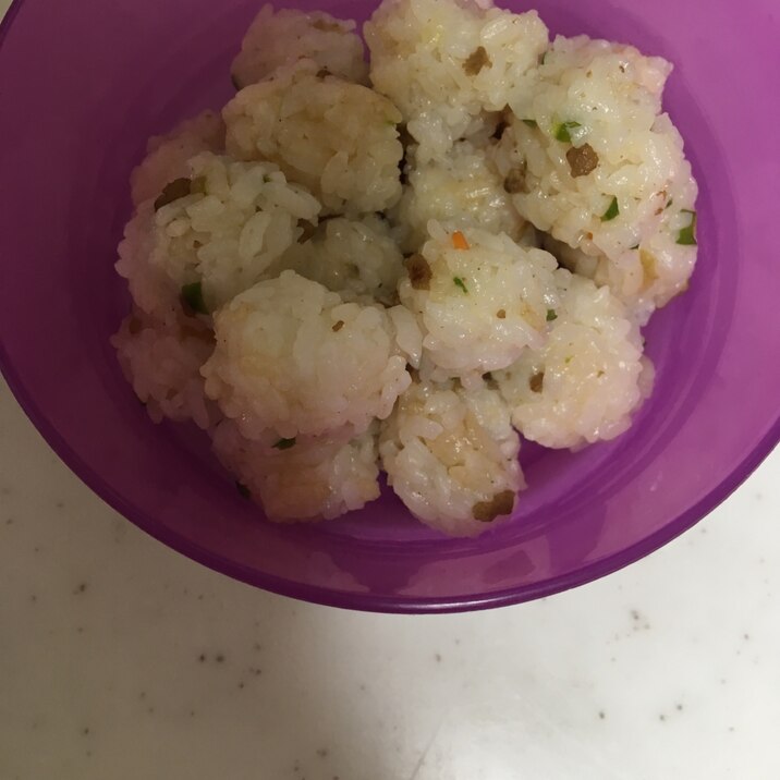 離乳食完了期 ミンチとじゃがいもとピーマンおにぎり レシピ 作り方 By Xmickyx 楽天レシピ 離乳食完了期 ミンチとじゃがいもとピーマンおにぎり レシピ 作り方 By Xmickyx 楽天レシピ